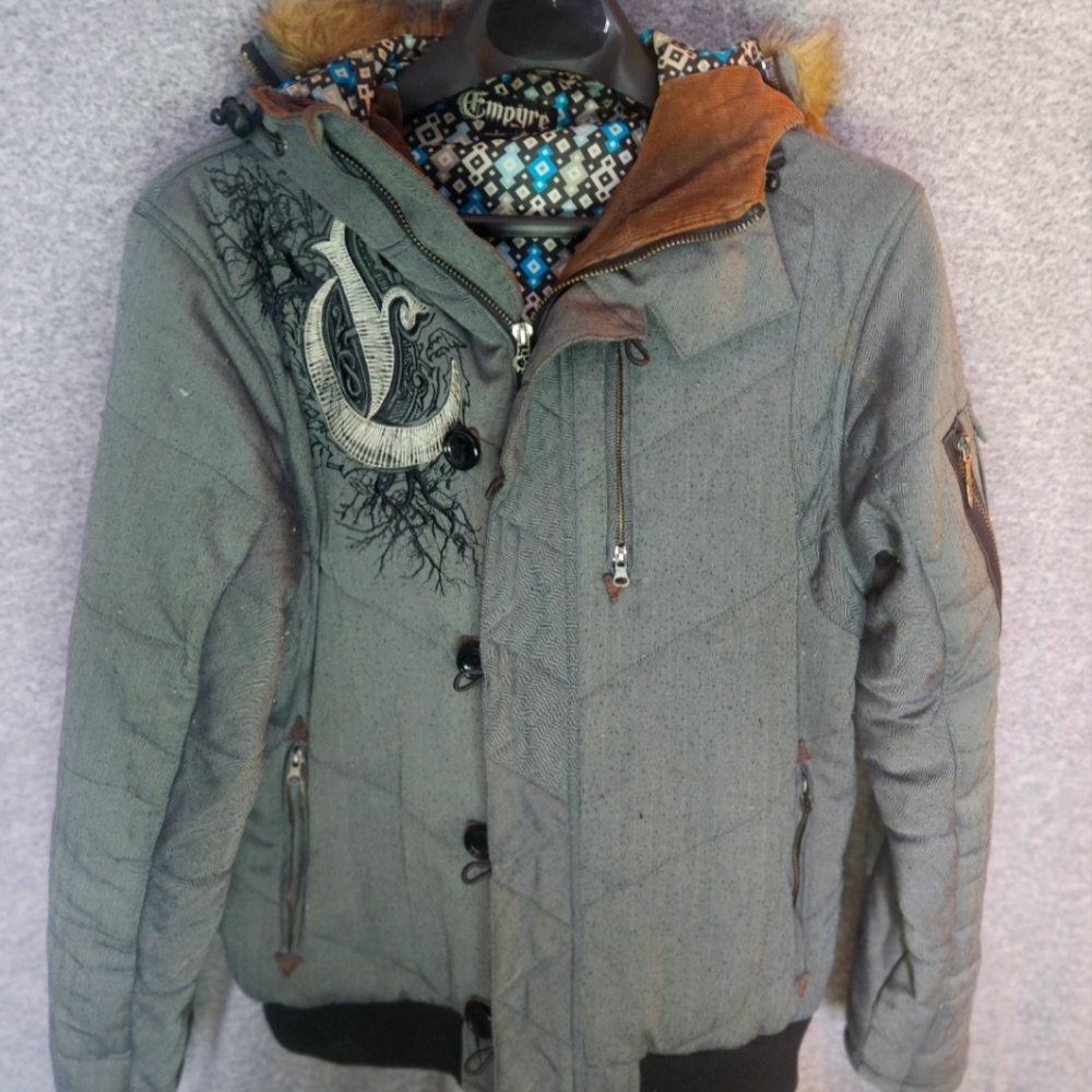 Empyre Men's Snowboarding Jacket, size Large, Grey